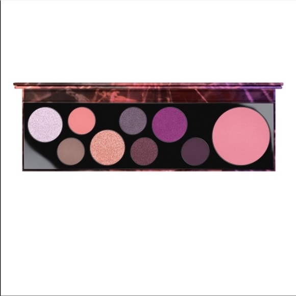 MAC Cosmetics Other - HP 4/6✨✨MAC LE RAVER GIRL PALETTE ✨✨NEW
